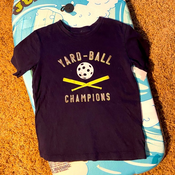 Boys GAP t-shirt - Picture 1 of 2